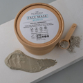 Hydrating green tea and oatmeal powder face mask for dry skin